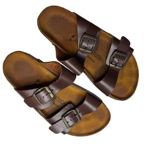 Birkenstock sandals brown size 6.